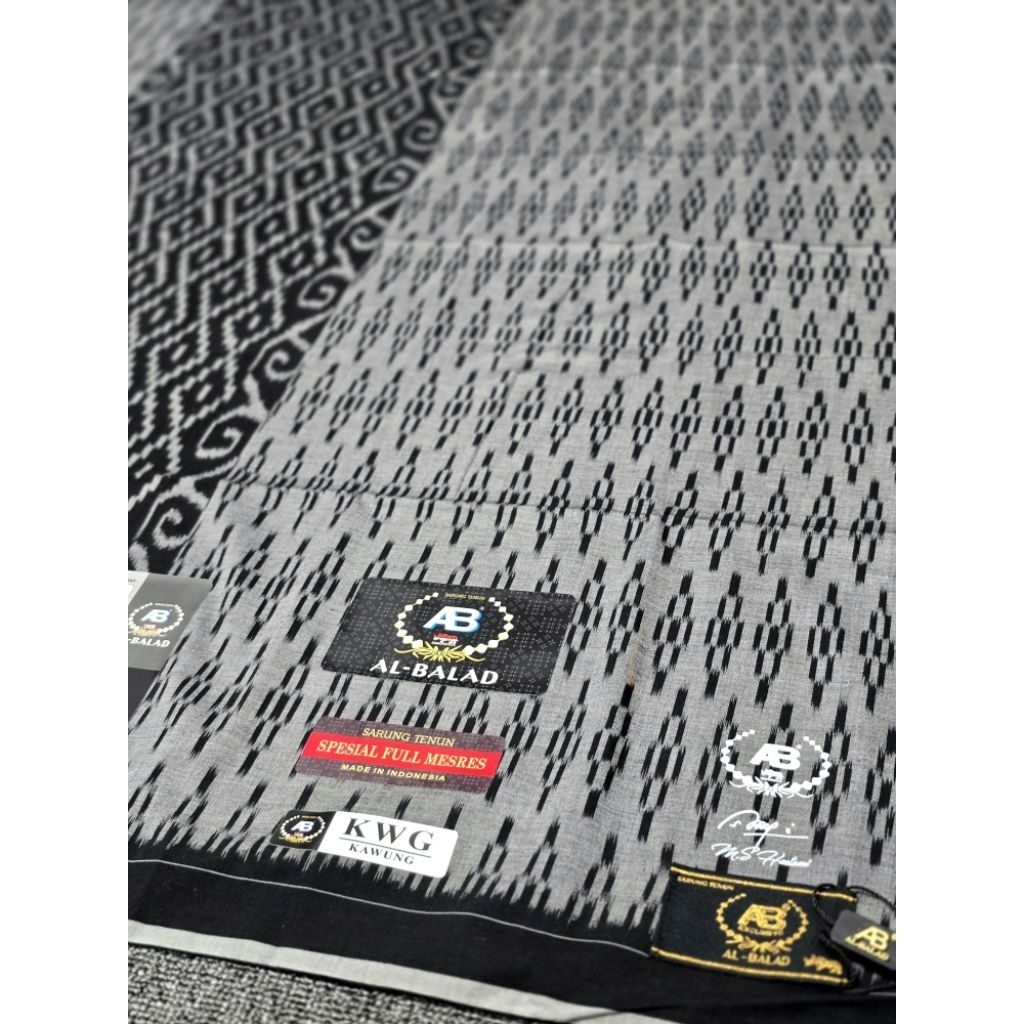 SARUNG AL BALAD/ALBALAD/AL -BALAD KAWUNG/KWG BAHAN MESRES JAHIT TENGAH (DOMPET)