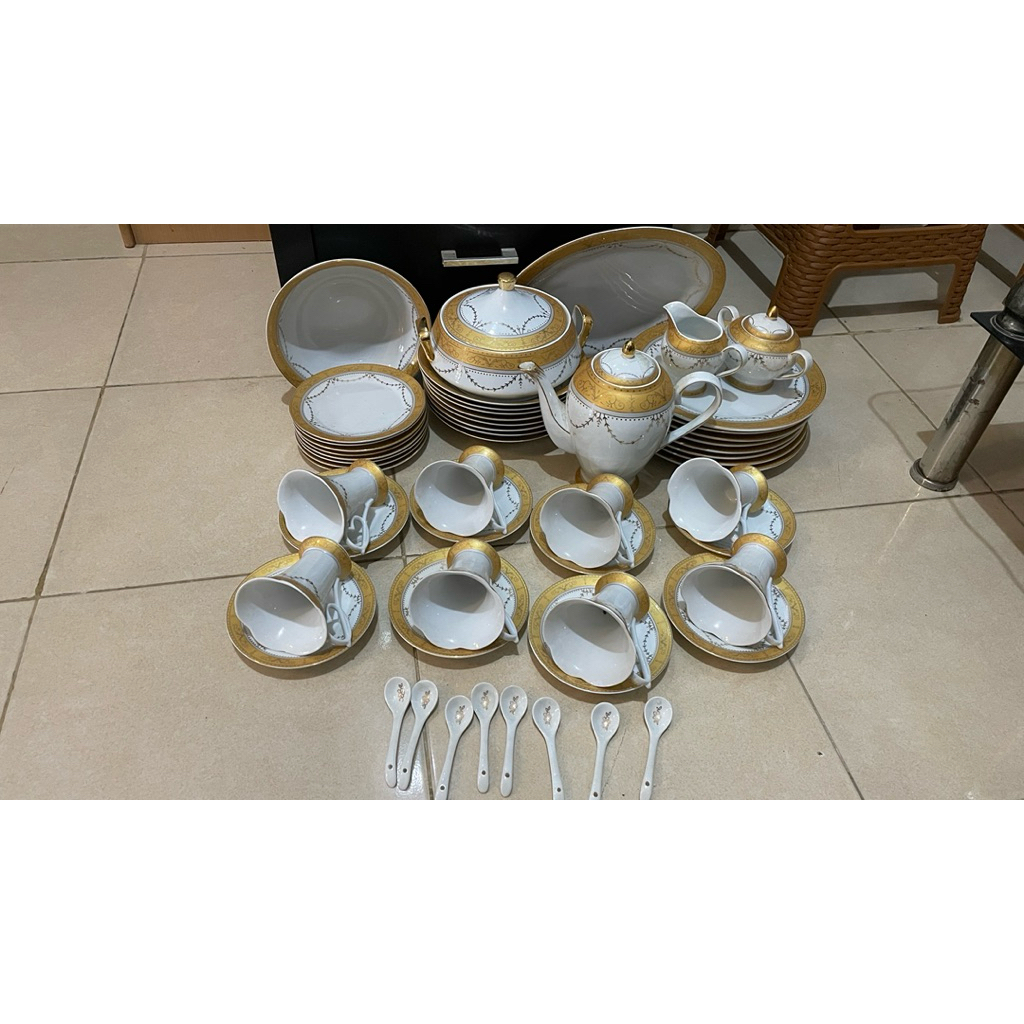 Vicenza Set Peralatan Makan