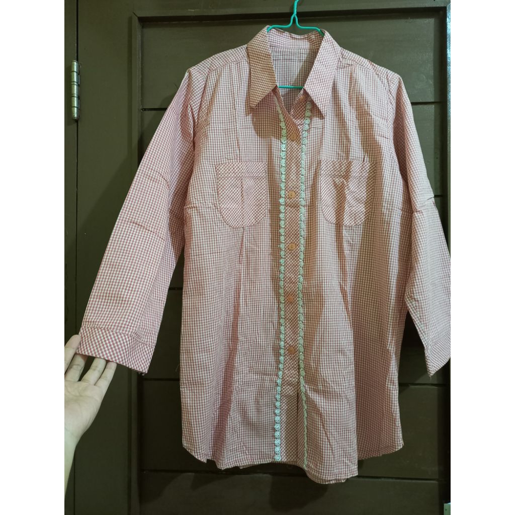 NEW KEMEJA WANITA SEMI TUNIK BAHAN KATUN DINGIN MIX RENDA MOTIF KOTAK KECIL