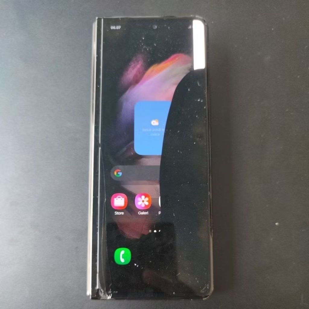 samsung galaxy z fold 3 12/256 minus / baca deskripsi