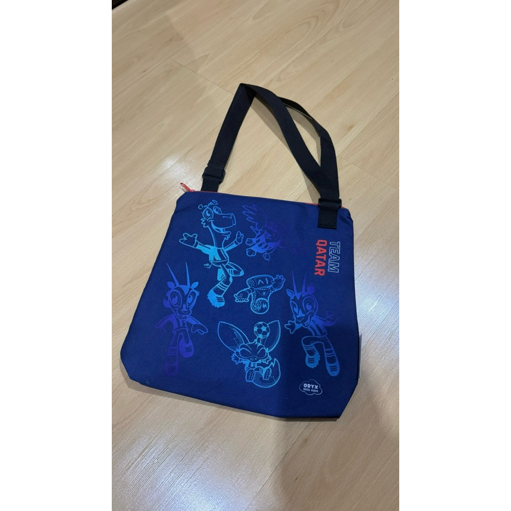 QATAR AIRWAYS BAG KIT MERCHANDISE / Tas Hadiah Anak / Set Aktivitas Anak