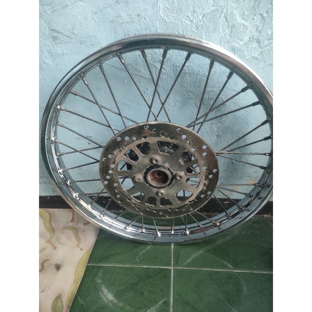 velg depan yamaha Vega ZR Vega new Vega R new Vega lama original