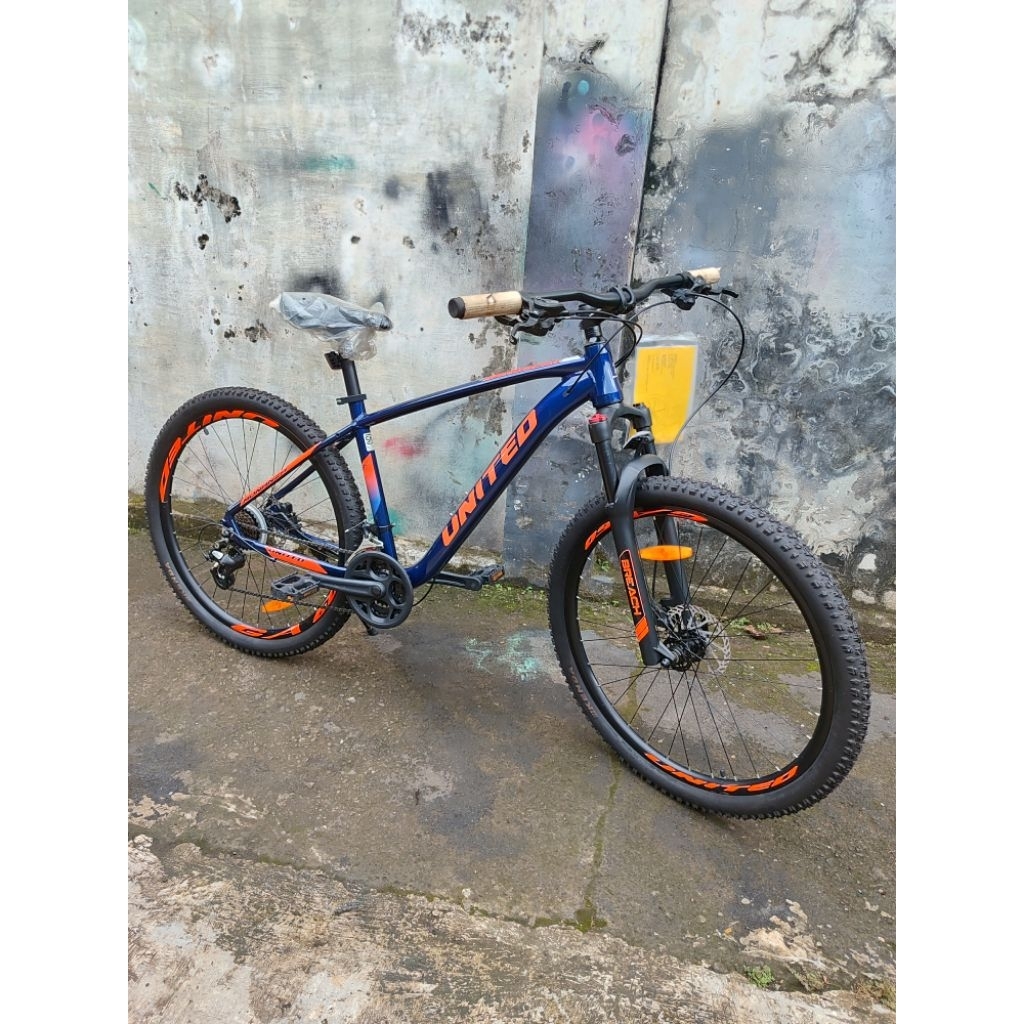 Sepeda mtb united monanza 27.5 Size M