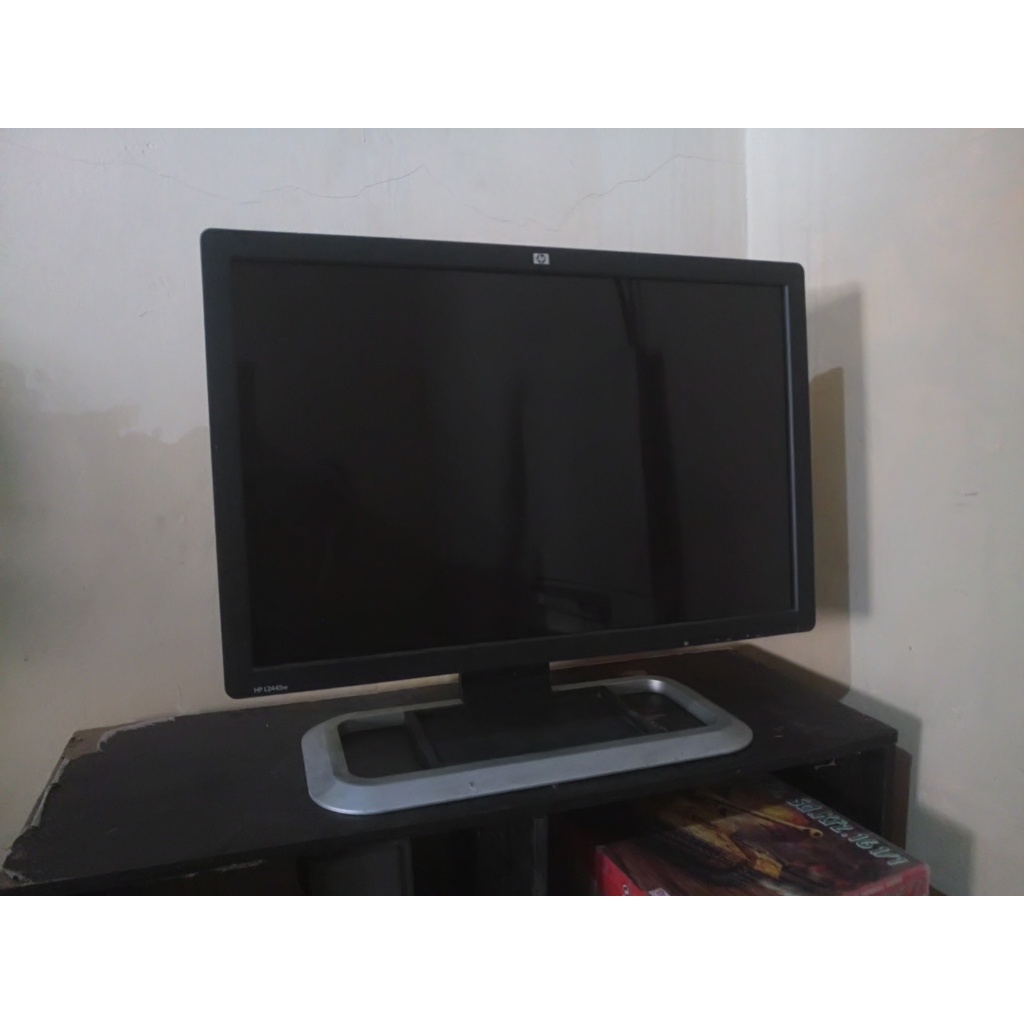 Monitor 24" wide HP L2445w - tanpa kaki - minus : cek keterangan iklan