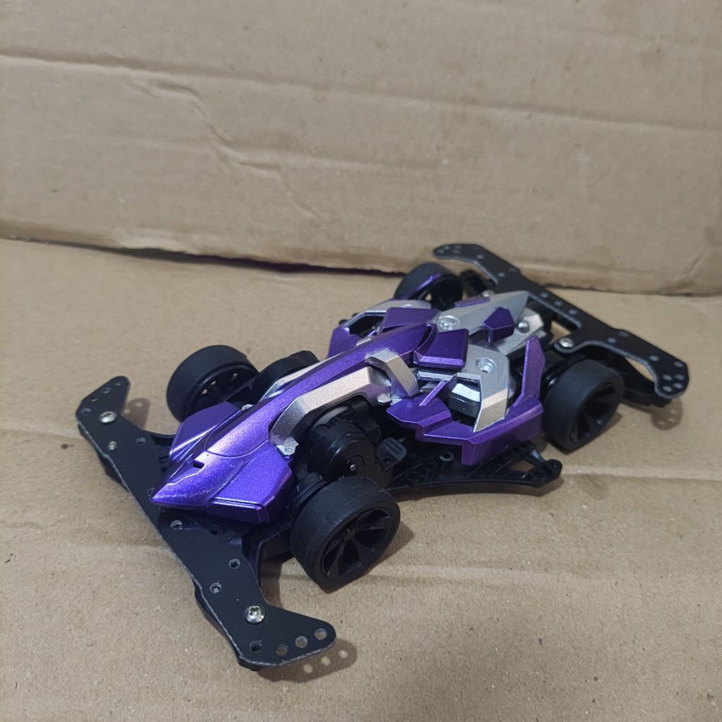 tamiya mach frame (violet-silver)