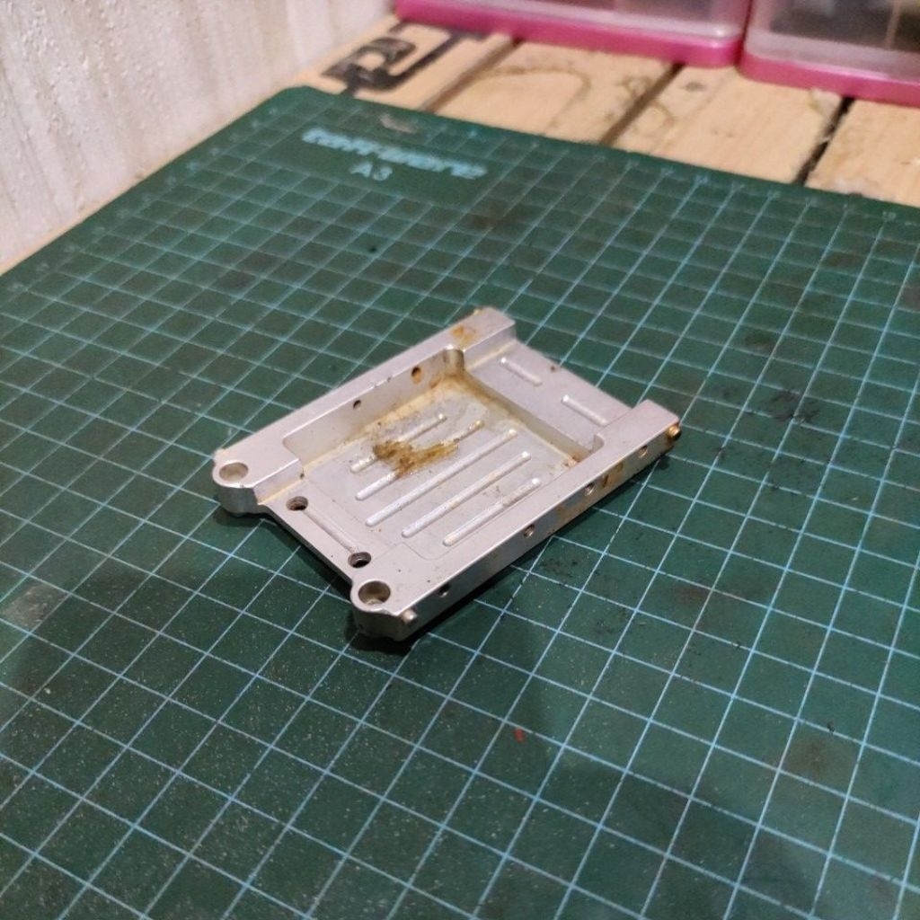 metal bracket sasis mn78