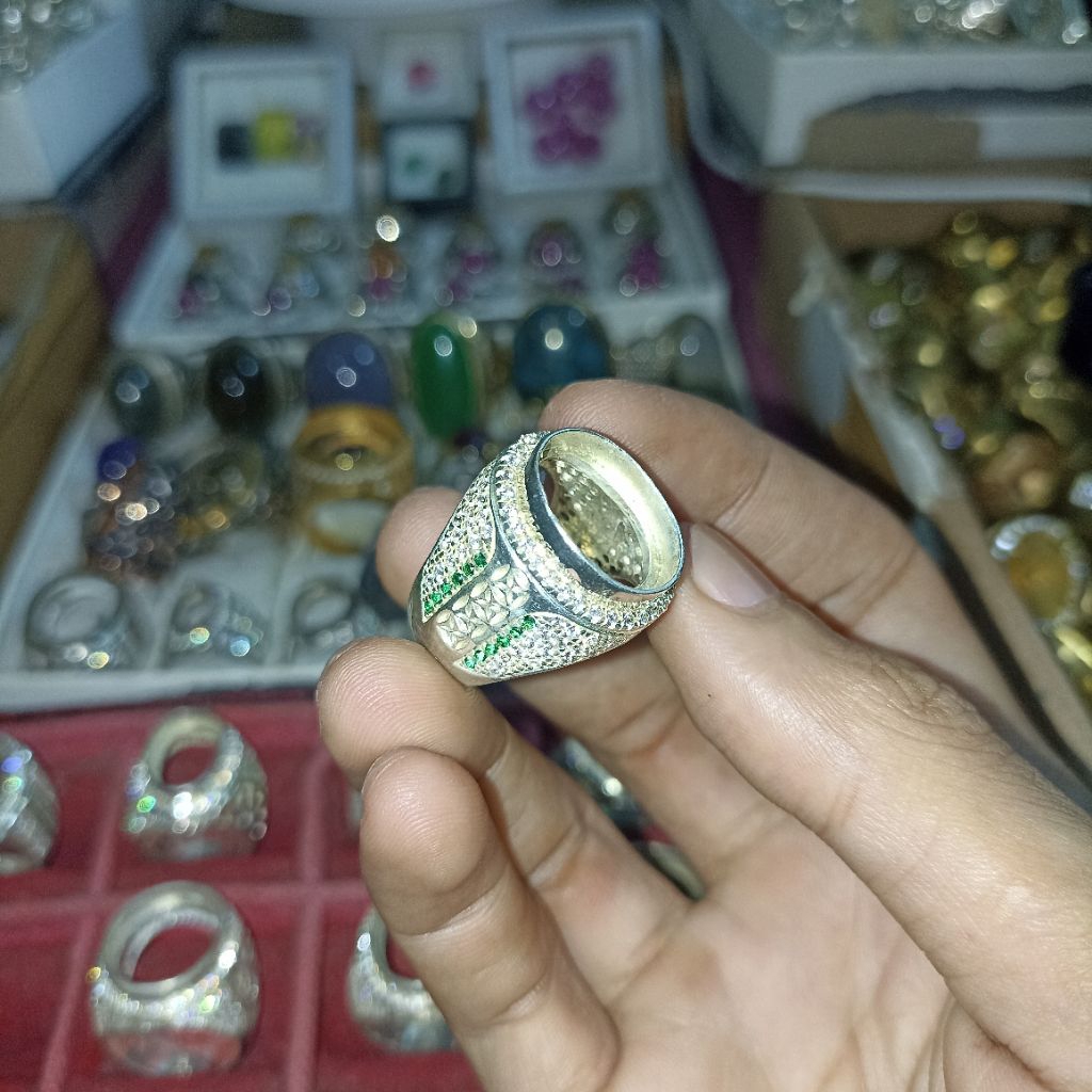CINCIN/RING BATU AKIK DAN PERMATA BAHAN PERAK