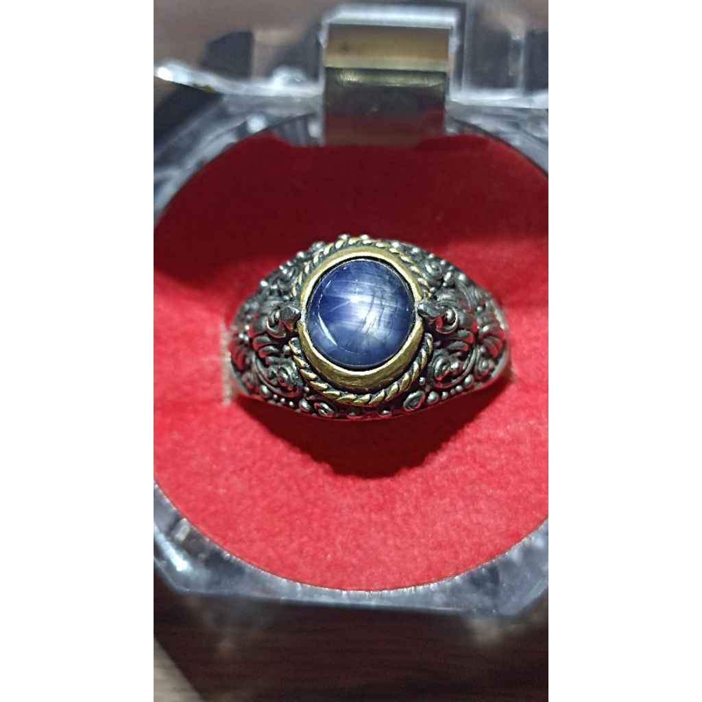 Batu Permata Blue Sapphire Star