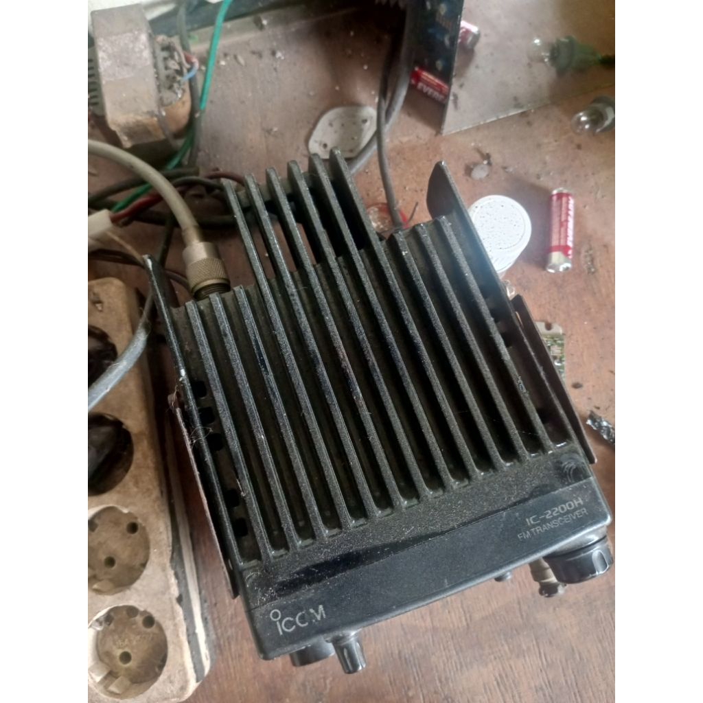 icom 2200 black airband