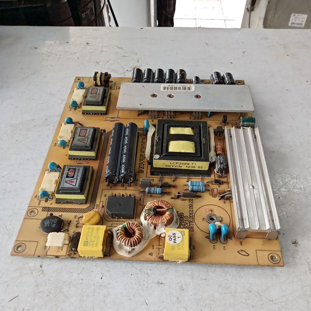 PSU TV LED Polytron PLM 24B67