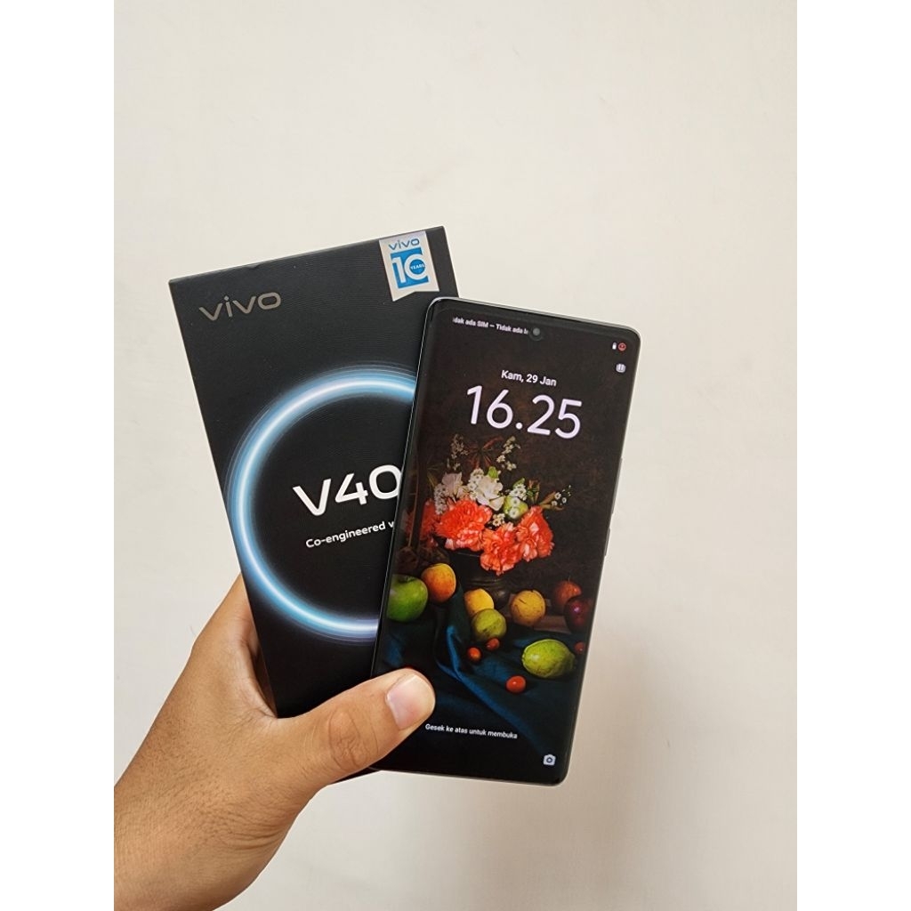 Vivo V40 5G Ram 12GB/Rom 256GB Silver