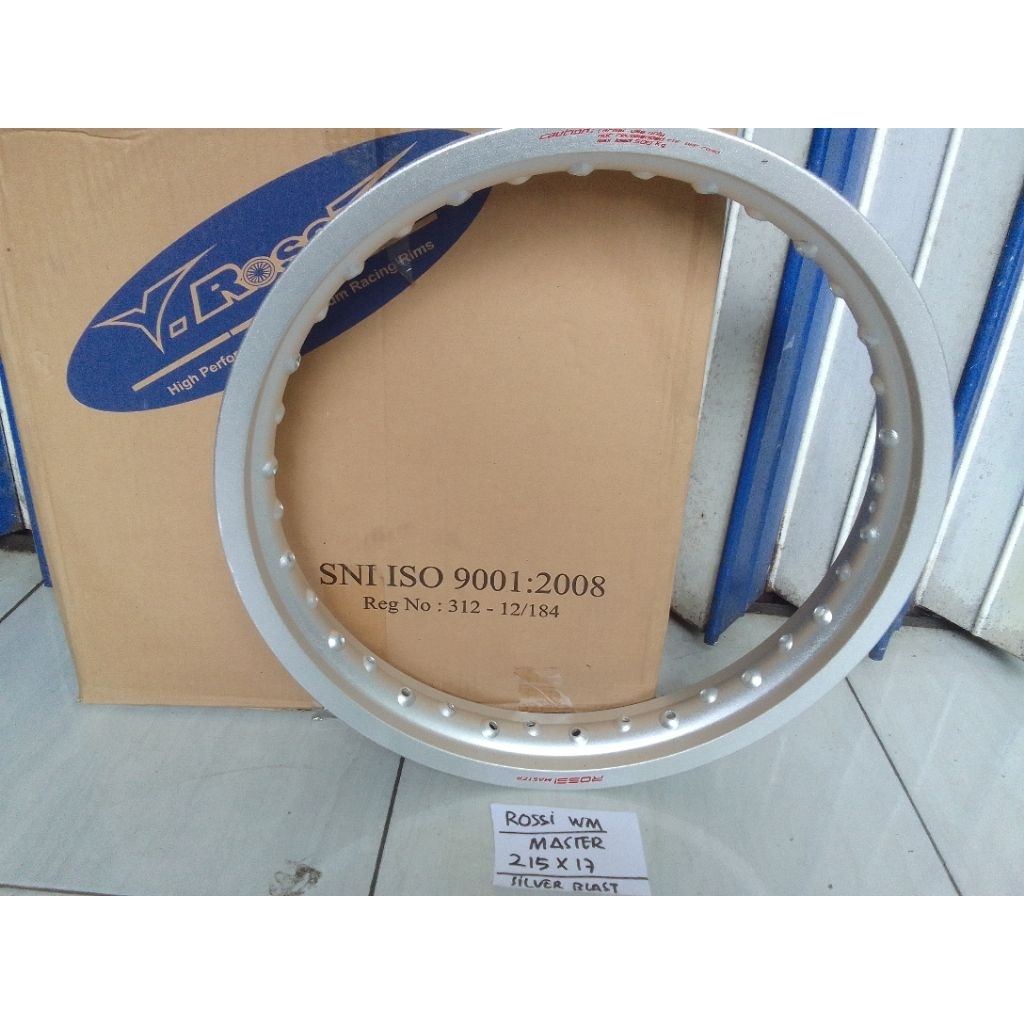 Velg Rossi Master 215 17 silver blast