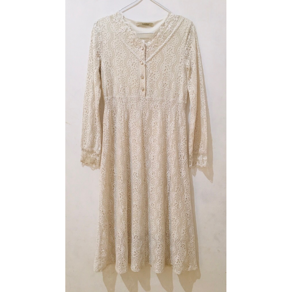 SUNGUTOWN Dress Katbol Perempuan Remaja Dewasa Renda Vintage Broken White One Size Fit L Ala Korea P
