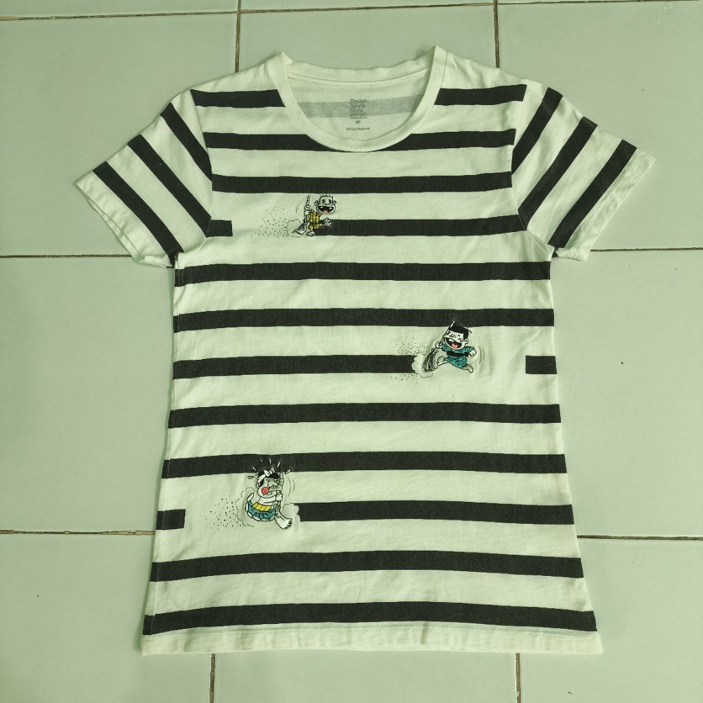 Kaos Graniph Preloved