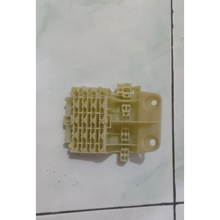 fuse box kotak sekring Toyota kijang kapsul krista lgx lsx efi 7k