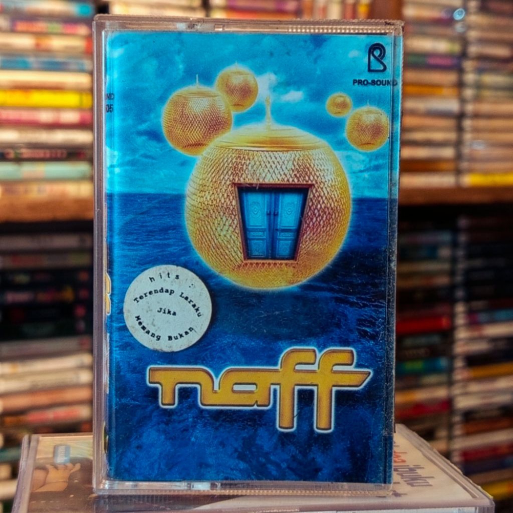 Kaset Pita Naff - Terendap Laraku