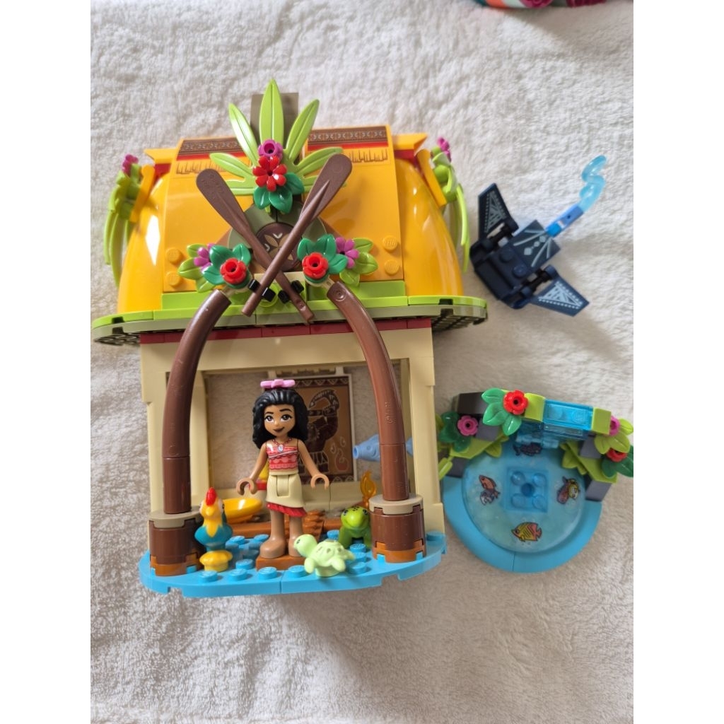 lego 43183 moana island original lego preloved mainan bricks
