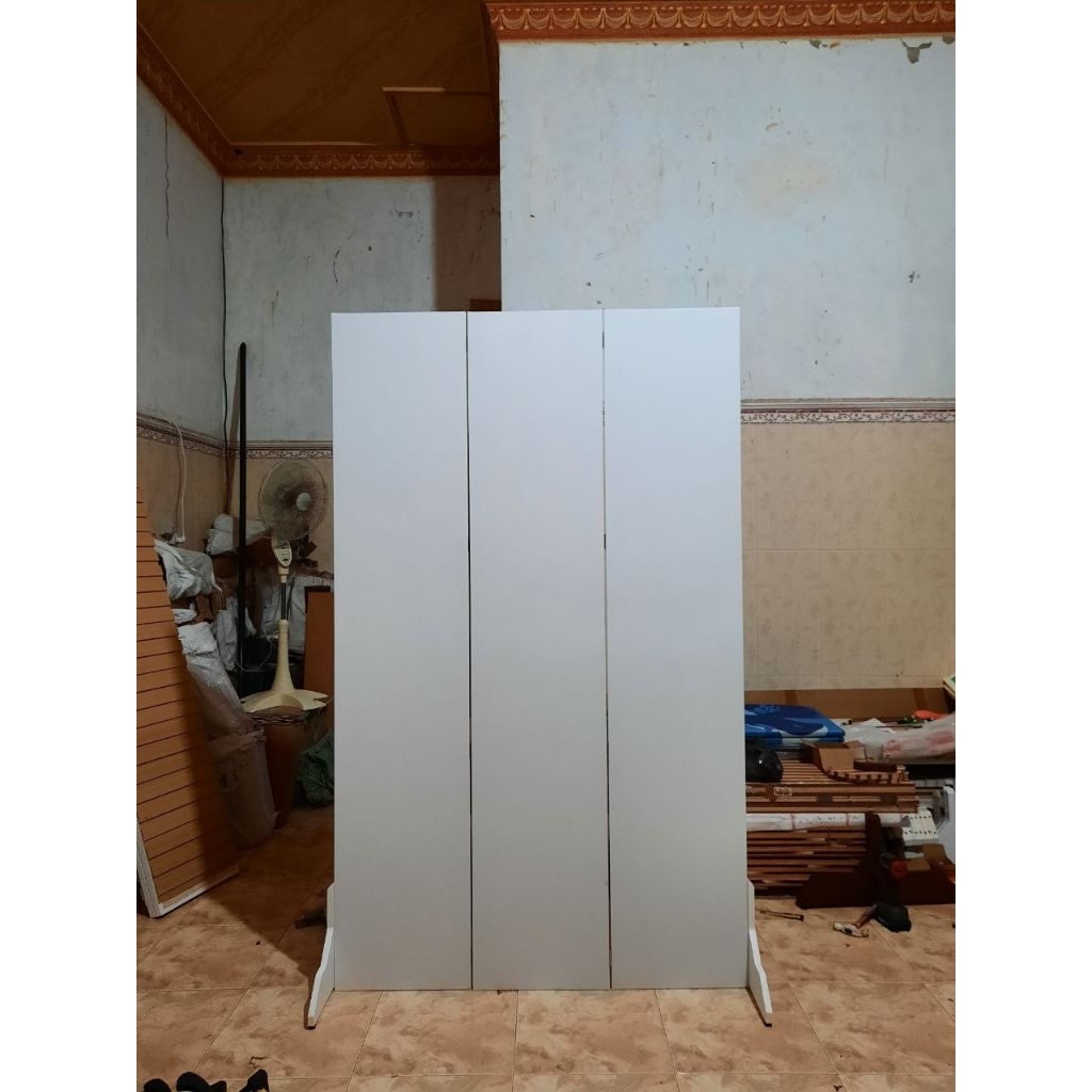 Penyekat Ruangan Minimalis Modern | Partisi Ruang Lipat | Sekat Rumah Kantor Tipe Putih Doff