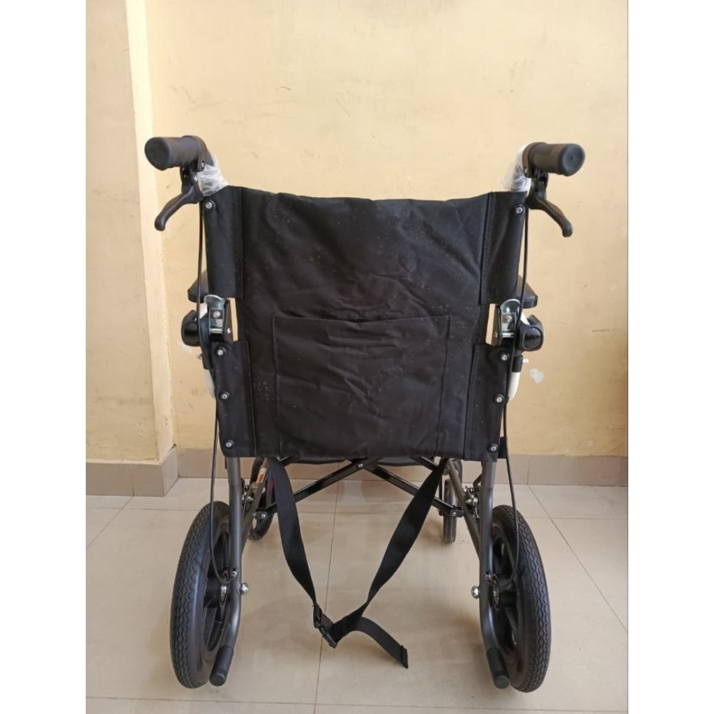 Sewa Kursi Roda Traveling Premium