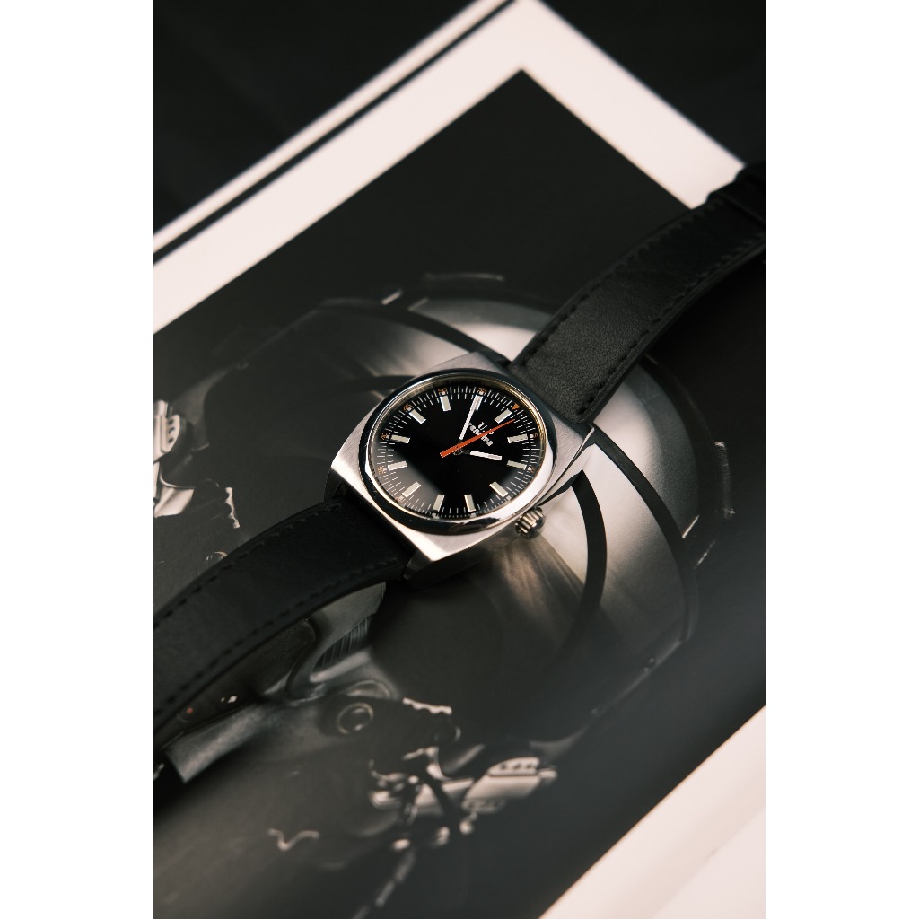 RENOMA Sweep Hands - Vintage Luxury Preloved Men Watch