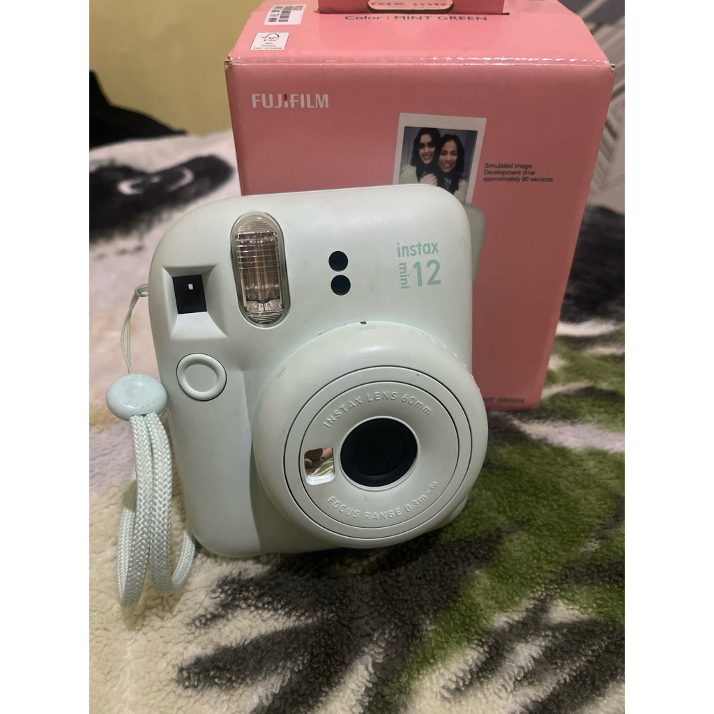 preloved instax mini12