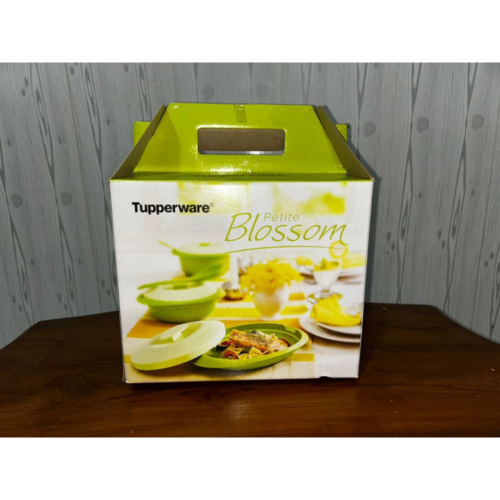 Tupperware Set Petite Blossom