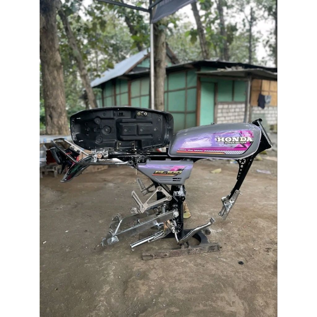 BODY SET GL 100 REPRO TATANAN FUL SET BISA REQUEST WARNA