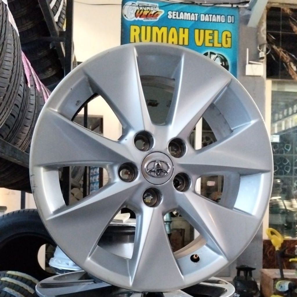 velg pelek original oem Toyota Alphard g 2010 bisa untuk upgrade tahun semua tipe Toyota Alphard dan