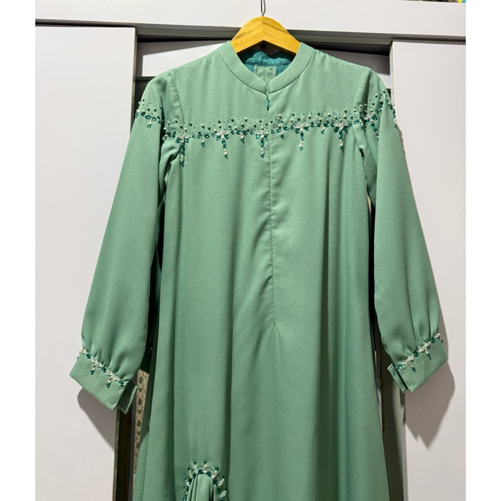 Preloved dress sage mint