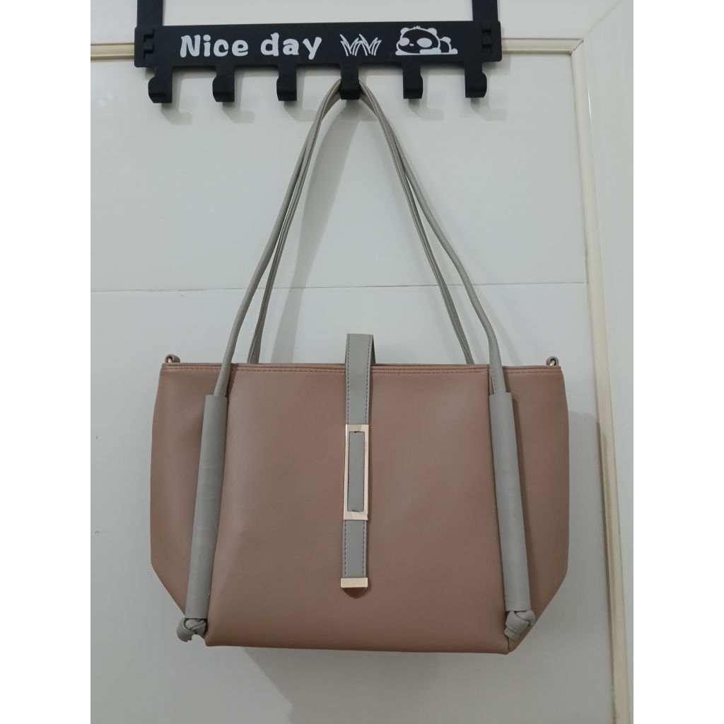 Tas coklat susu (shoulder bag)23x35