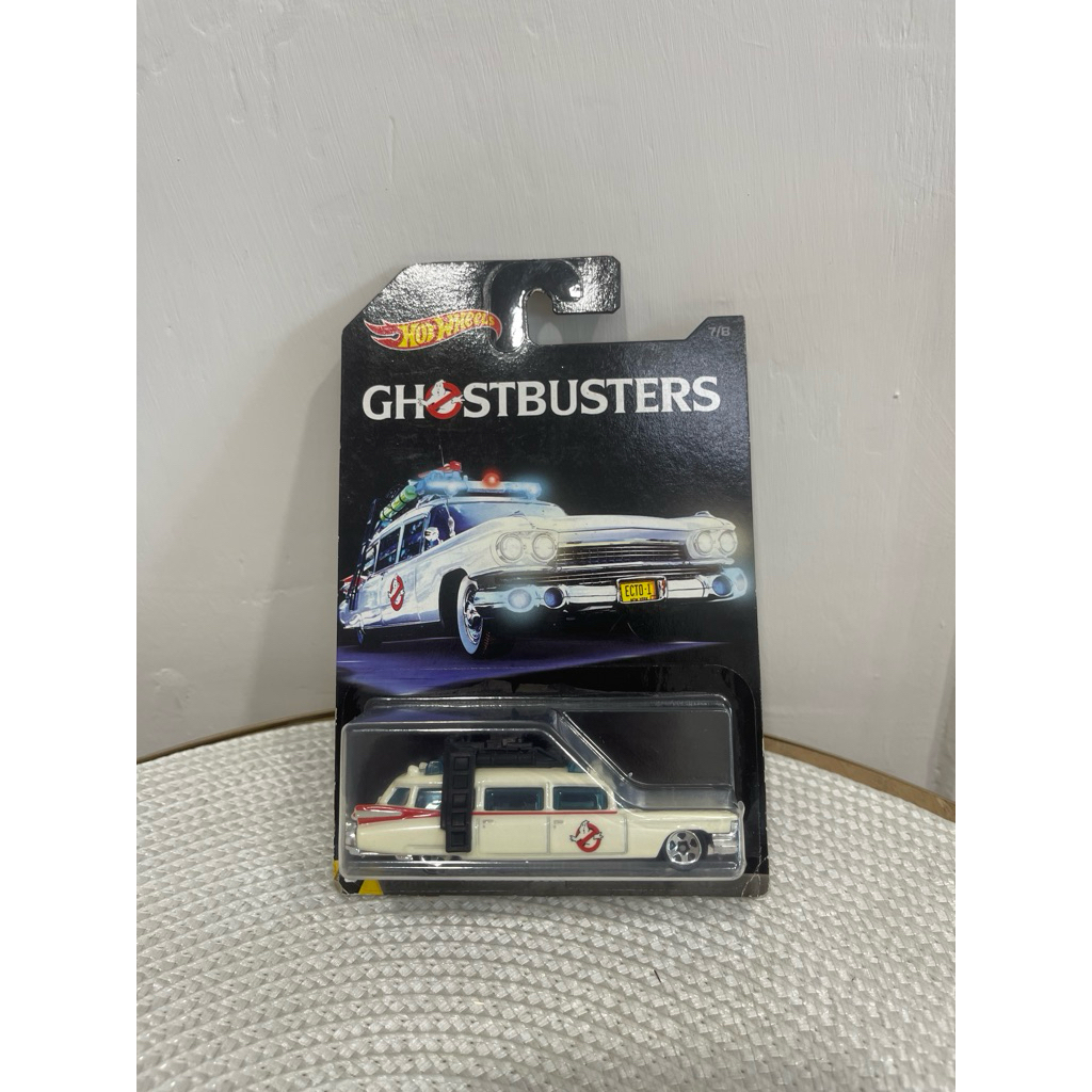 Hotwheels Ghostbusters ecto-1 reguler