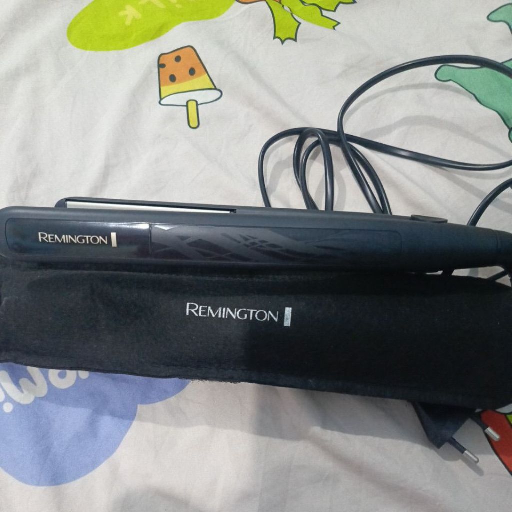 Remington Ceramic Straight 230 S-3500 Preloved