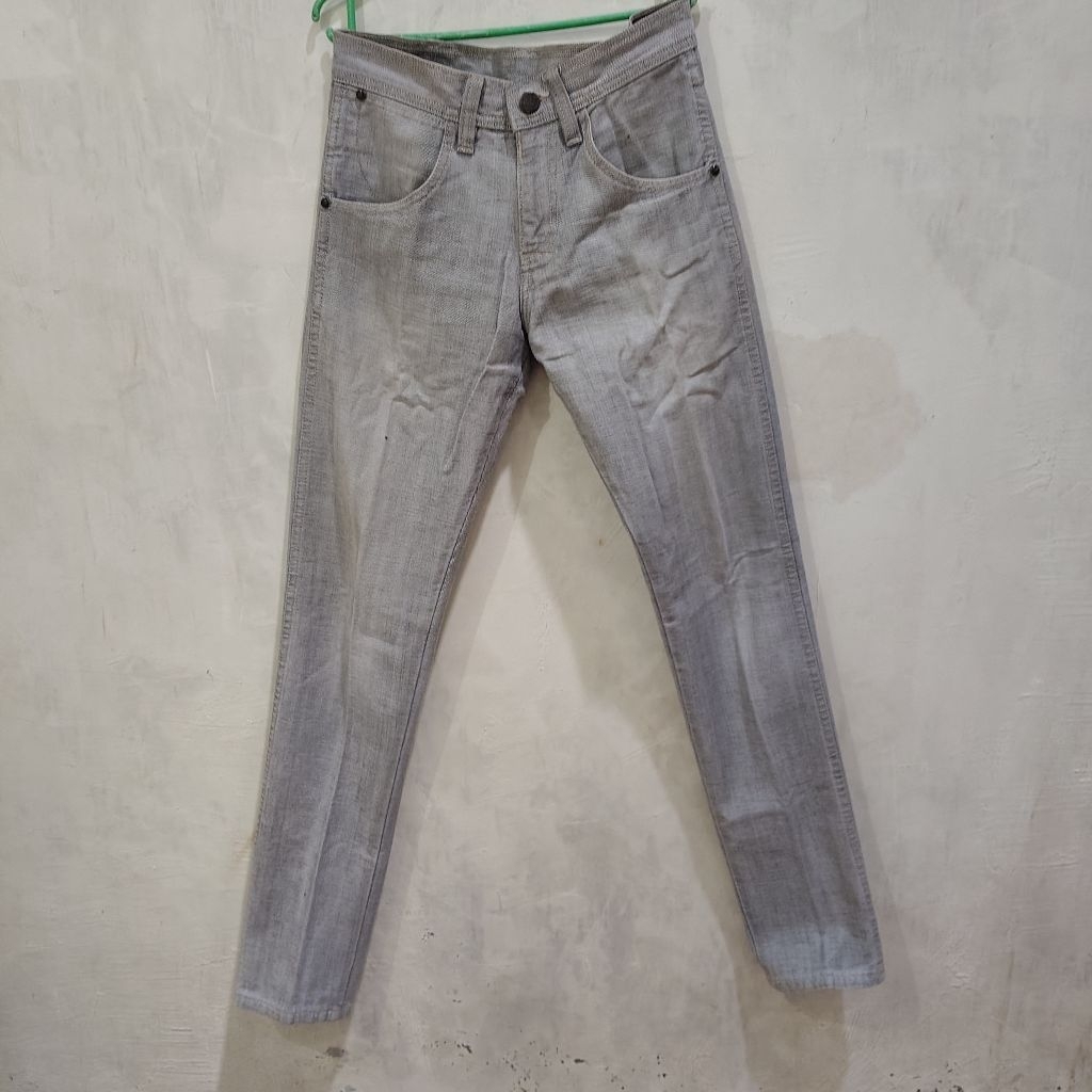Celana Denim Jeans Wrangler Second