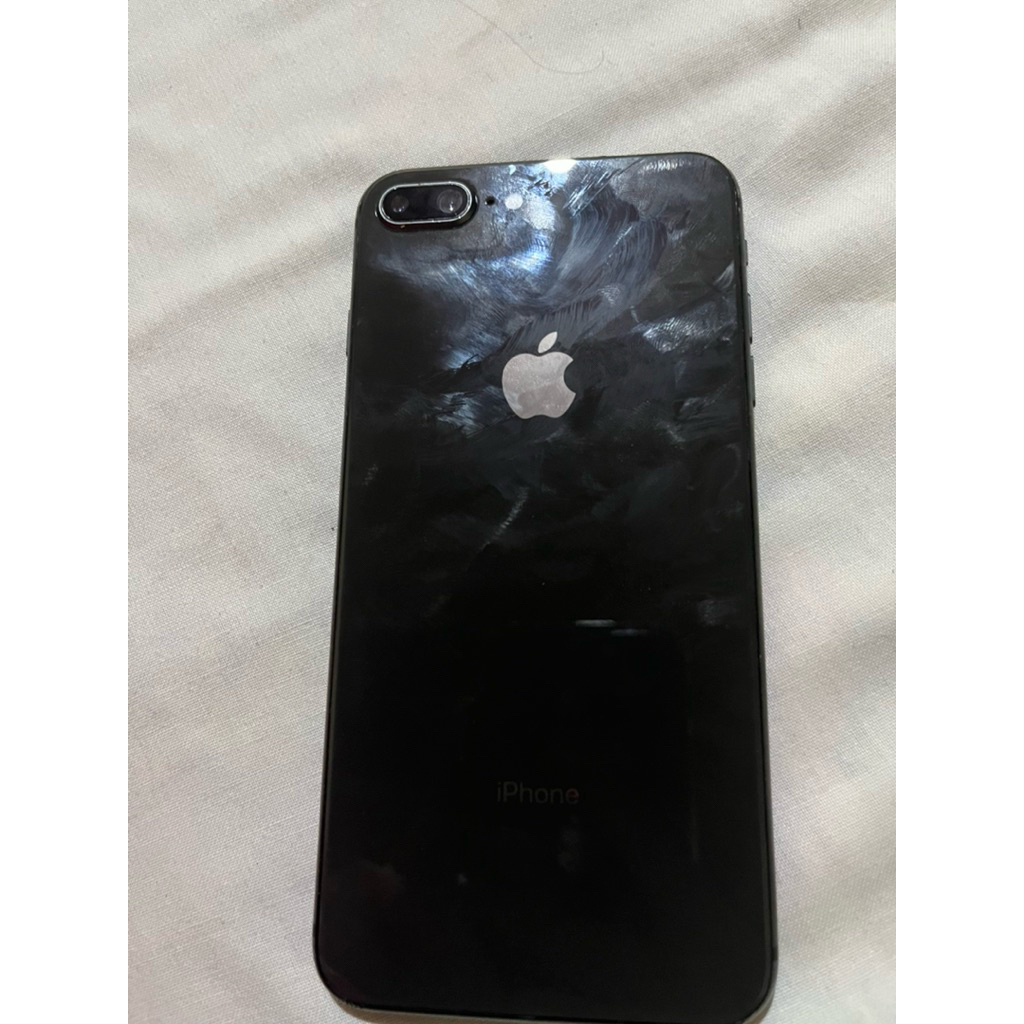 iPhone 8+ 64 gb