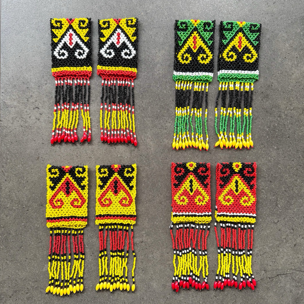 GELANG MENARI MANIK Rumbai Etnik Dayak Borneo Kalimantan | Gelang kesenian karnaval acara adat