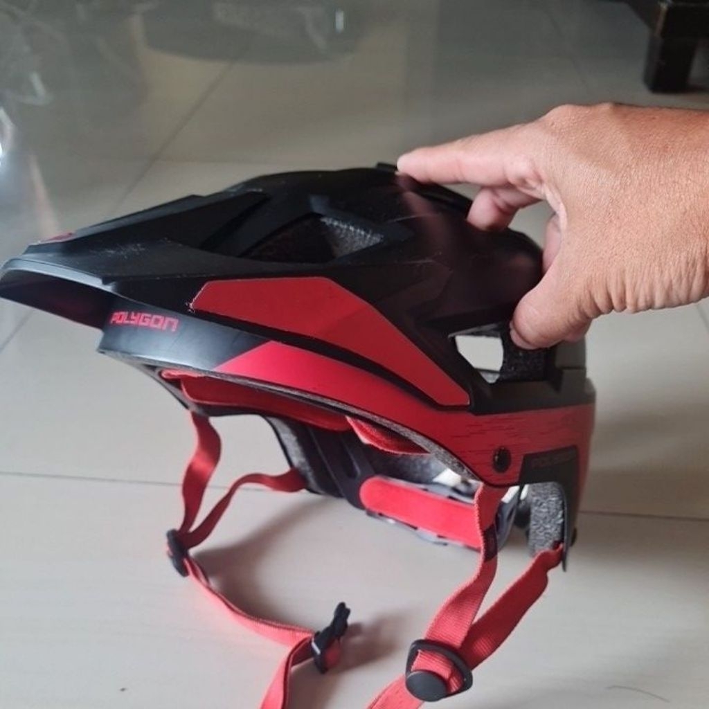 Helm Sepeda Polygon Ramp size M