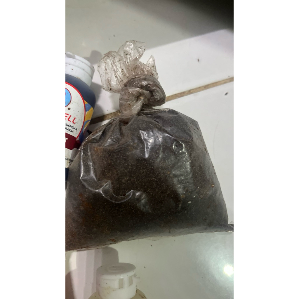 PRELOVED MOCHI by rara oreo bubuk