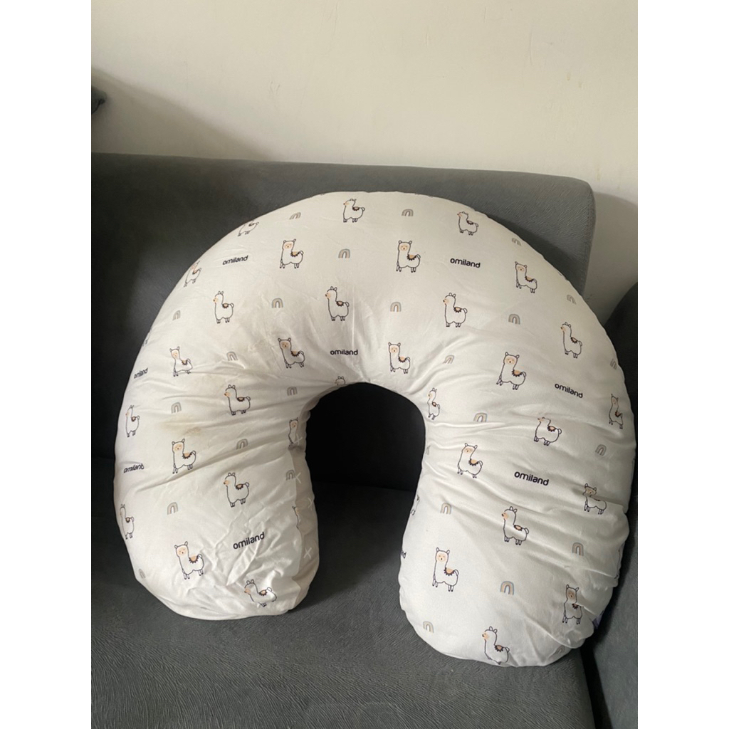 preloved bantal menyusui omiland