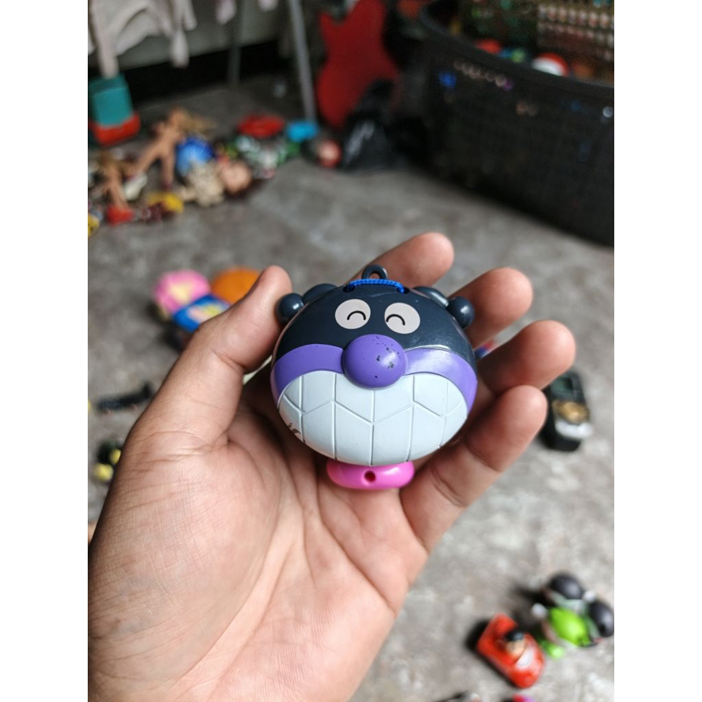 figure baikinman anpanman musik