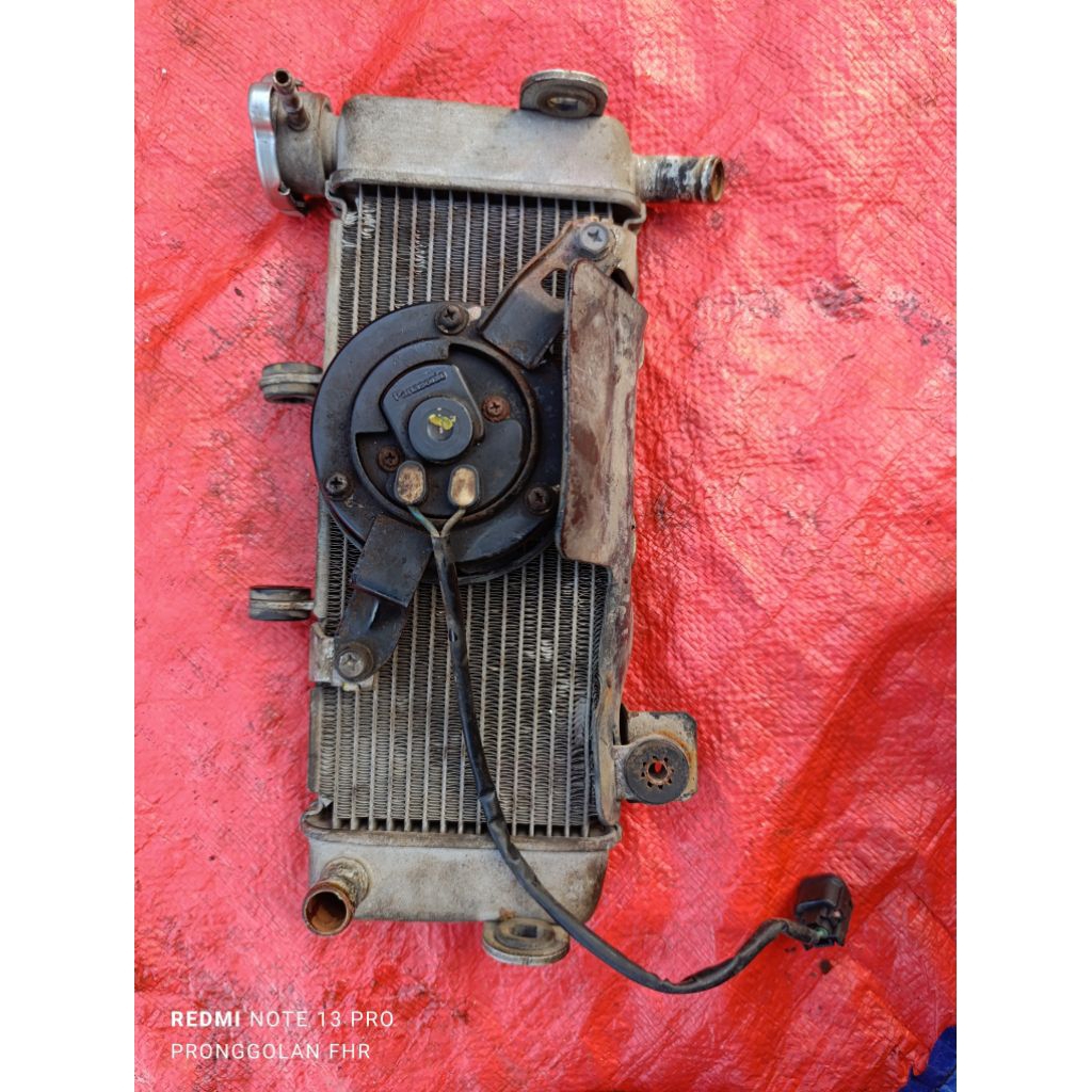 Radiator CB150R LED 2016 SET KIPAS ORIGINAL