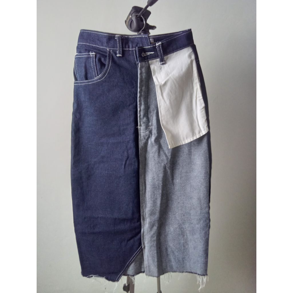 [PL] Auctus - Rok Jeans