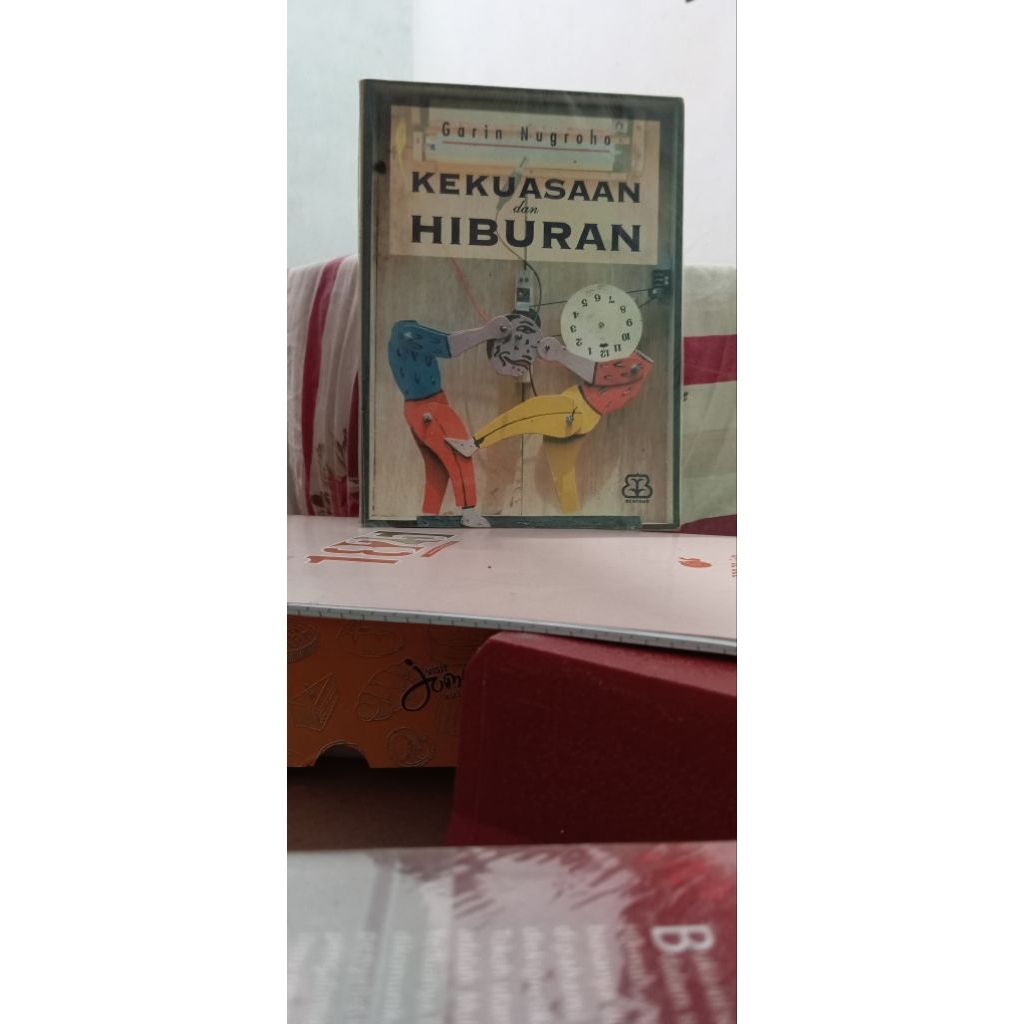 kekuasaan dan hiburan
