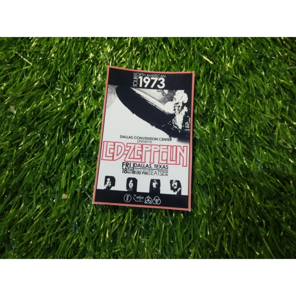 stiker vinyl LED zeppelin