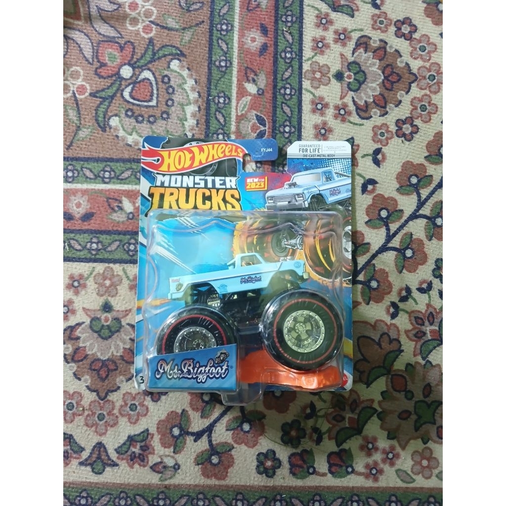 Hot Wheels Monster Truck THS Ms Bigfoot