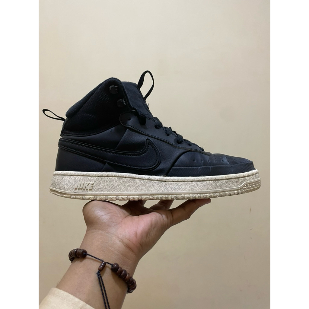 Sepatu second  Nike Court Vision Mid Winter 0ri Size 42