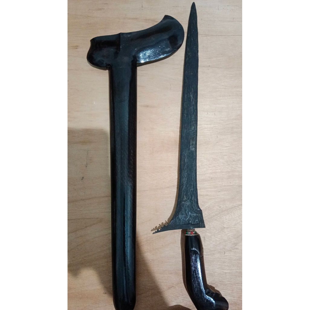 KERIS JALAK NGORE