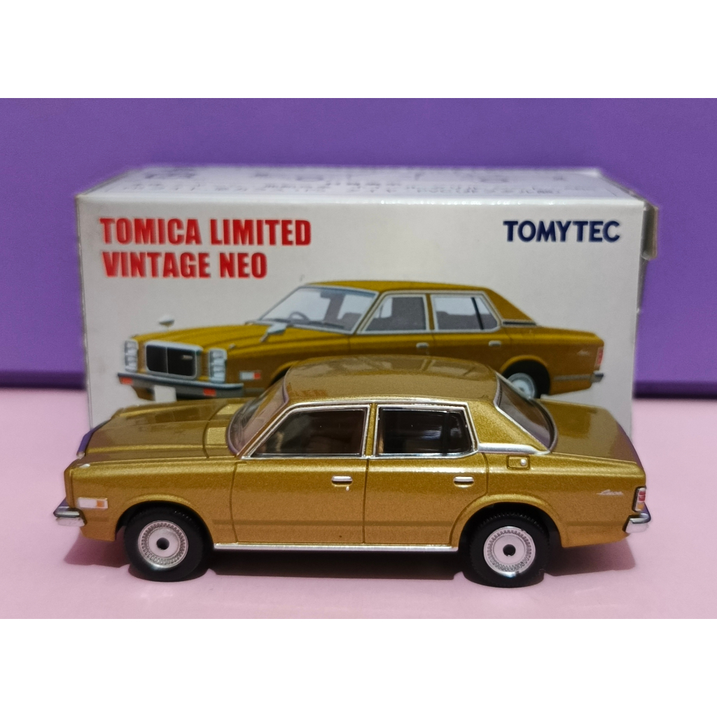 Diecast Tomytec Tomica Limited Vintage Neo LV-N33a Mazda Luce Legato 4Door Sedan 2000 Super Custom