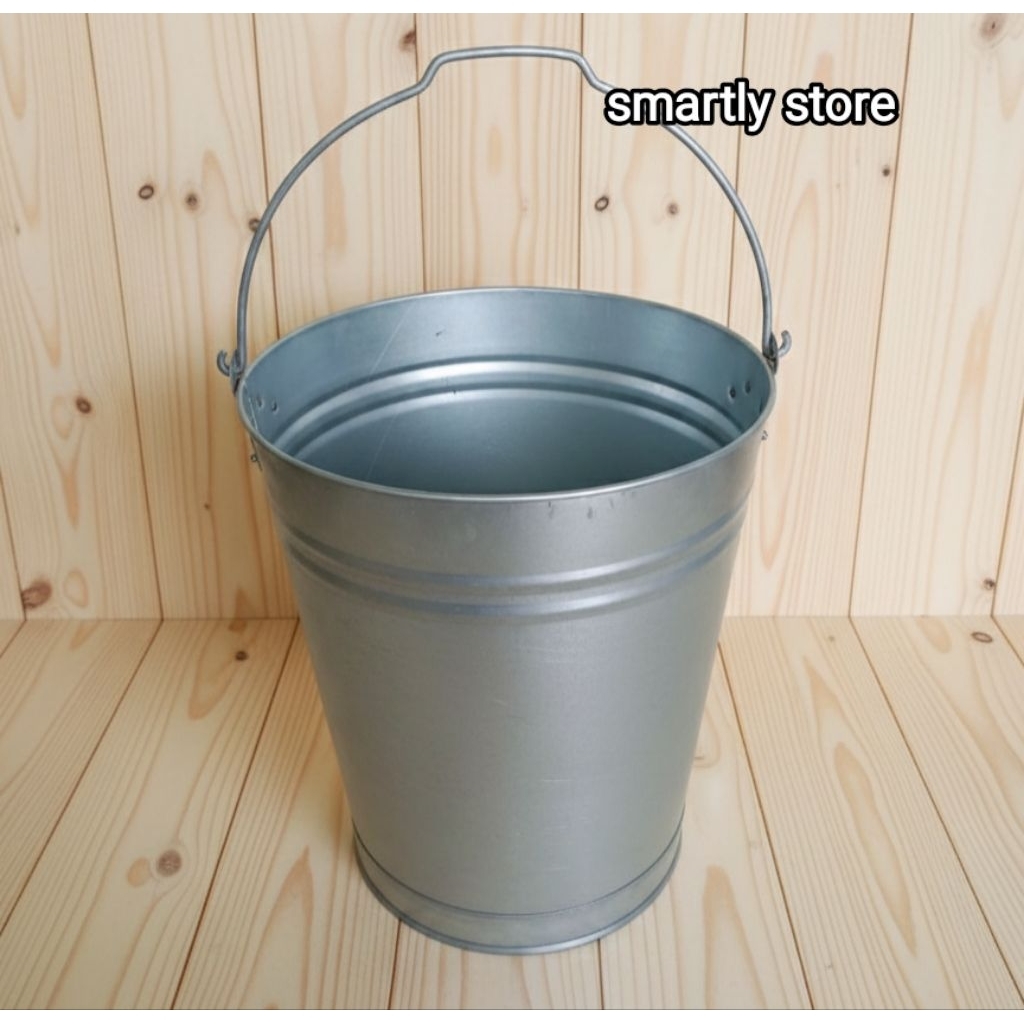 Ember kaleng / pot kaleng / wadah kaleng galvanis diameter 30 cm