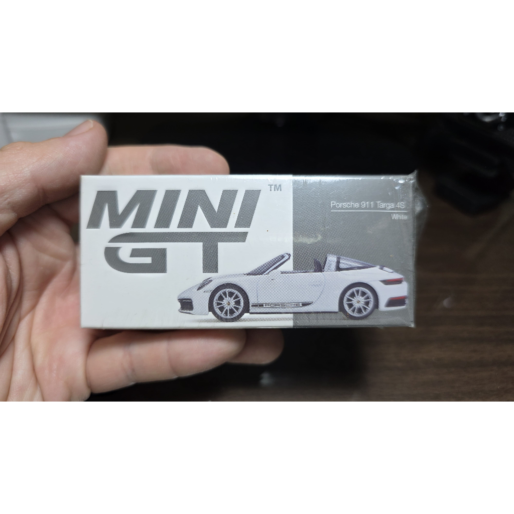Diecast MiniGT 64 Porsche 911 Targa 4S White