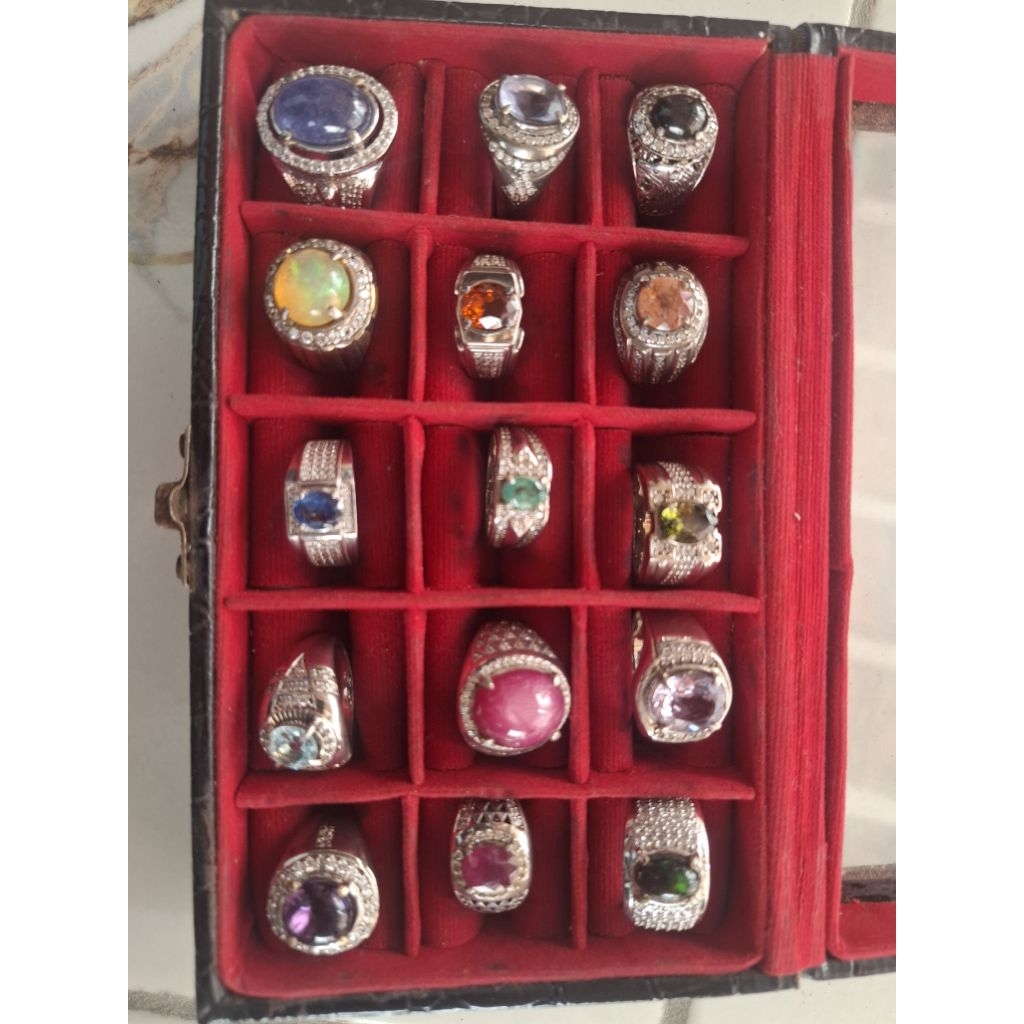 Batu akik permata emban perak